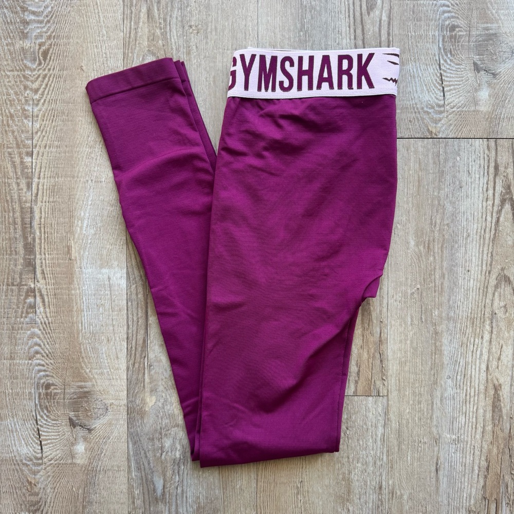 Gymshark magenta leggings